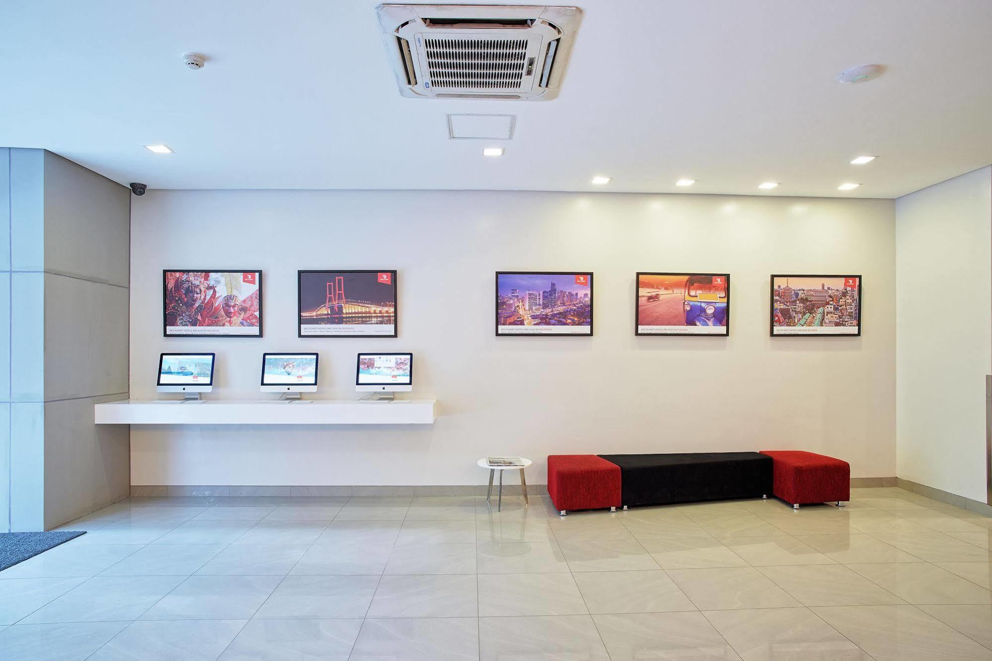 Hotel Red Planet Ortigas Mandaluyong Exterior foto